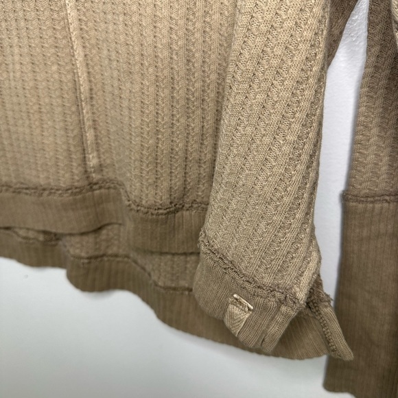 Free People NWT New Magic Thermal Shirt - Long Sleeve Women’s sz Medium - Picture 7 of 8